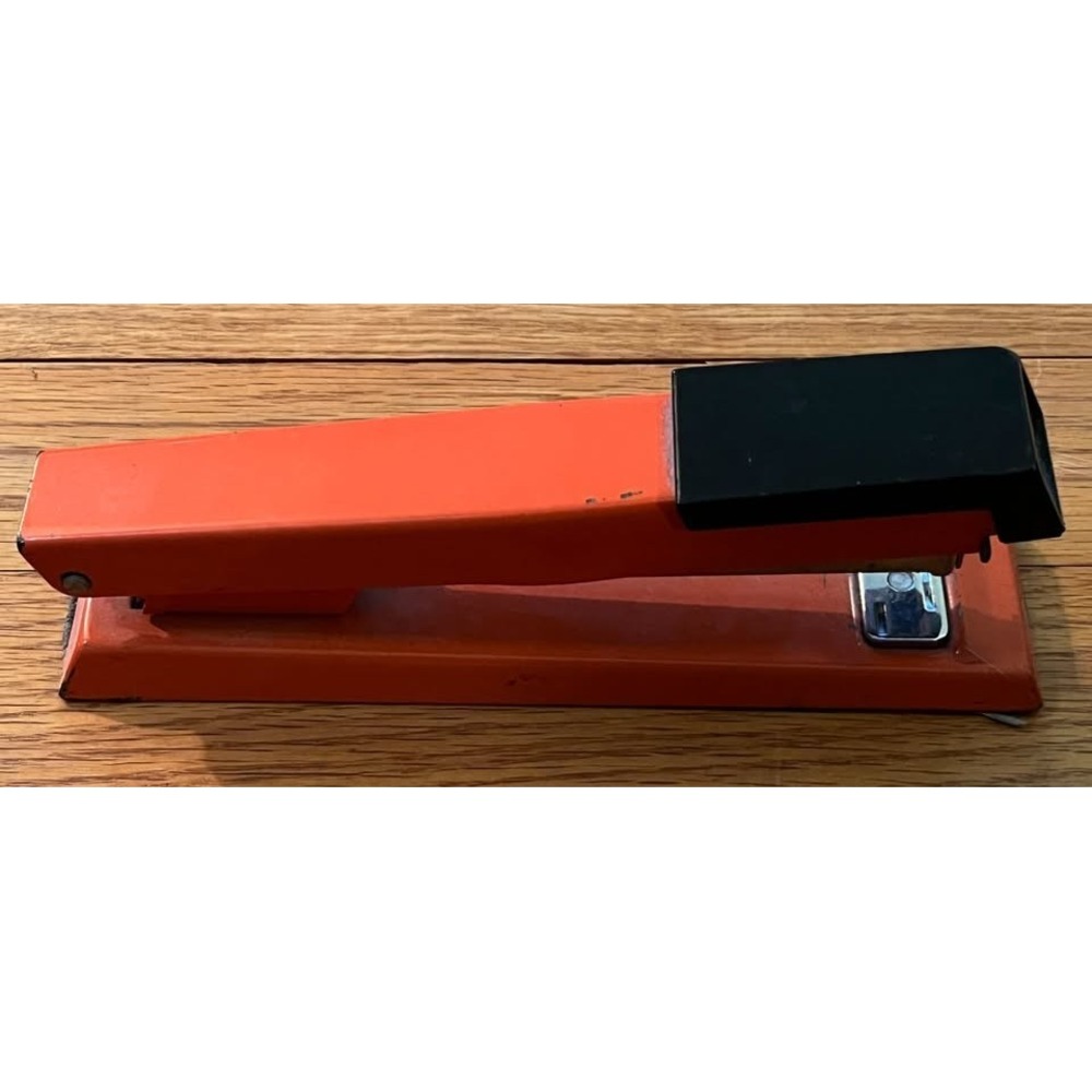 Vintage Bates Mfg Co. 550 Orange Desktop Retro Office Stapler New Jersey USA